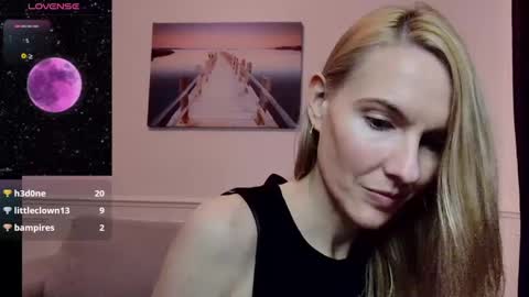 Snapshot of fanny_posy chatting on 10, 1, 2025 Fanny online show from 10, 1, 2025