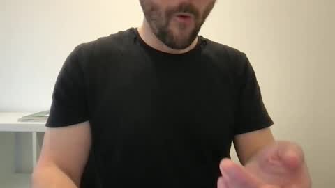 Snapshot of fantacyland chatting on 8, 1, 2025 Alex online show from 8, 1, 2025