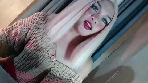 Snapshot of fantasticcock69_daniella chatting on 13, 2, 2026 DANIELLA - DONT FORGET TO GIVE ME A THUMBSU UP online show from 13, 2, 2026