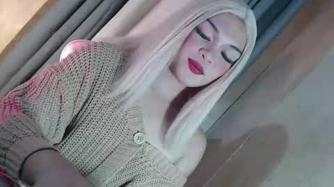 Snapshot of fantasticcock69_daniella chatting on 27, 2, 2026 DANIELLA - DONT FORGET TO GIVE ME A THUMBSU UP online show from 27, 2, 2026