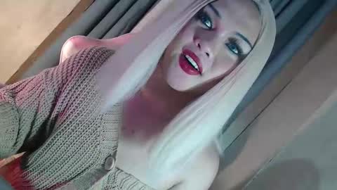 Snapshot of fantasticcock69_daniella chatting on 28, 2, 2026 DANIELLA - DONT FORGET TO GIVE ME A THUMBSU UP online show from 28, 2, 2026