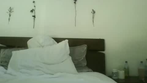 fantasycreampuff666 online show from 17, 6, 2026