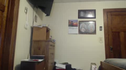 Snapshot of farboy64 chatting on 10, 2, 2025 farboy64 online show from 10, 2, 2025