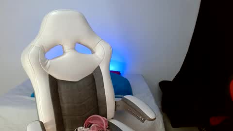 Snapshot of farichell chatting on 30, 3, 2026 fari online show from 30, 3, 2026