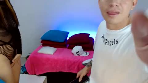 Snapshot of farichell chatting on 10, 4, 2026 fari online show from 10, 4, 2026