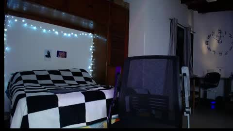farid_24 online show from 11, 7, 2026