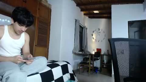farid_24 online show from 28, 7, 2026