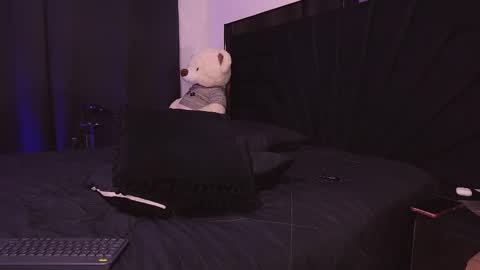 farid_jake_ online show from 8, 11, 2025