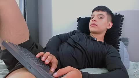 Snapshot of farid_jake_ chatting on 4, 5, 2026 farid_jake_ online show from 4, 5, 2026