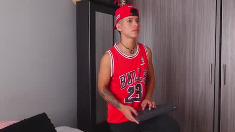 farid_jake_ online show from 22, 7, 2026