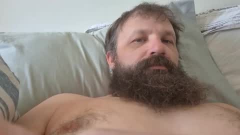 Snapshot of farm2boy chatting on 8, 4, 2026 Farm2boy online show from 8, 4, 2026