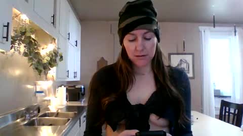 Snapshot of farmgirl__ chatting on 5, 2, 2026 FarmGirl and Daddy online show from 5, 2, 2026