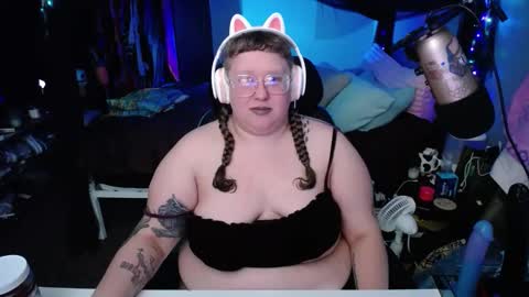 FatVeronica online show from 7, 2, 2025