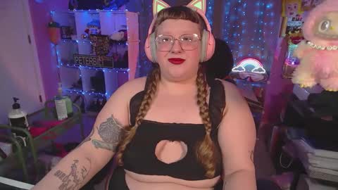 Snapshot of fatveronica chatting on 15, 3, 2026 FatVeronica online show from 15, 3, 2026