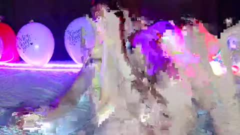 Snapshot of favorite_hare chatting on 11, 2, 2025 Student online show from 11, 2, 2025