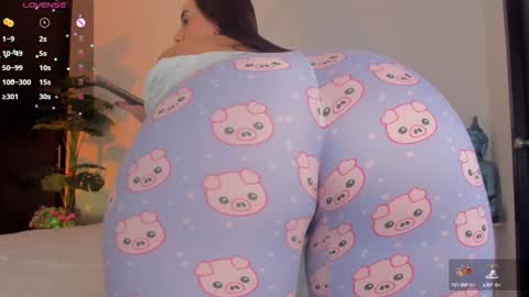 Snapshot of fay_miller2 chatting on 16, 12, 2024 welcome to my world  online show from 16, 12, 2024