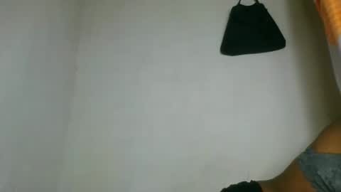 fayence09 online show from 28, 10, 2025