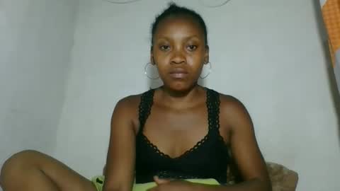 fayence09 online show from 17, 11, 2025