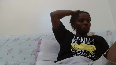 Snapshot of fayrie1 chatting on 14, 9, 2025 fayrie1 online show from 14, 9, 2025