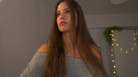 Snapshot of fazeyj chatting on 21, 10, 2025 FazeyJ online show from 21, 10, 2025