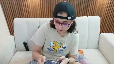 Snapshot of feelina_firesoul chatting on 30, 6, 2026 Feelena online show from 30, 6, 2026