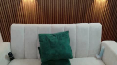 Snapshot of feelina_firesoul chatting on 17, 7, 2026 Feelena online show from 17, 7, 2026