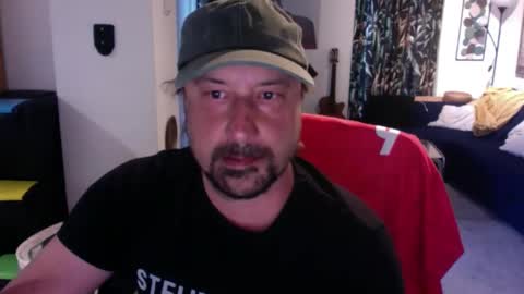 feetkissboy online show from 24, 4, 2026