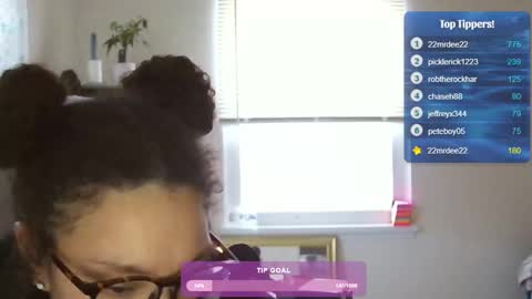 Snapshot of feetnymph chatting on 29, 1, 2025 Soley online show from 29, 1, 2025