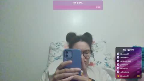 Snapshot of feetnymph chatting on 27, 2, 2025 Soley online show from 27, 2, 2025