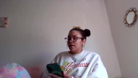 Snapshot of feetnymph chatting on 2, 6, 2026 Soley online show from 2, 6, 2026