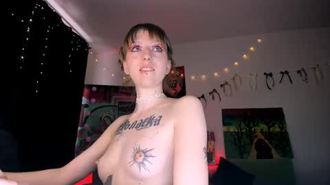 Snapshot of feliciaxtc chatting on 20, 5, 2026 Fely online show from 20, 5, 2026
