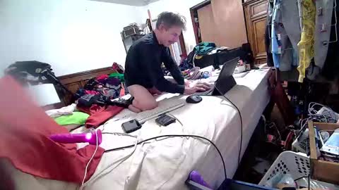 Snapshot of felicitybliss29 chatting on 28, 10, 2025 felicitybliss29 online show from 28, 10, 2025