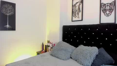 Snapshot of felinagrrr chatting on 29, 6, 2026 felina online show from 29, 6, 2026