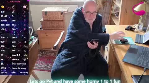 Snapshot of fellainsp8 chatting on 20, 4, 2026 Adam online show from 20, 4, 2026