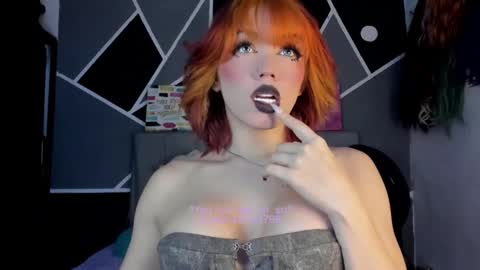 fem_boy6 online show from 27, 11, 2025