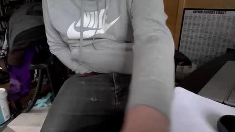 Snapshot of fenderjaguar667 chatting on 23, 2, 2026 fenderjaguar667 online show from 23, 2, 2026