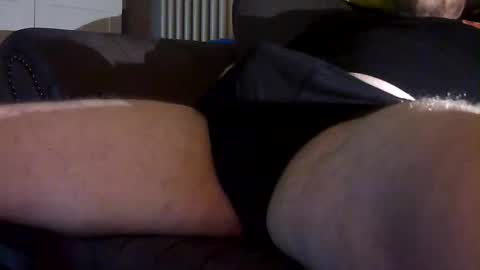 Snapshot of fenderjaguar667 chatting on 10, 6, 2026 fenderjaguar667 online show from 10, 6, 2026