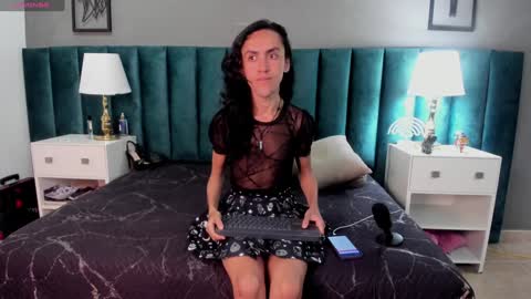 Snapshot of fenix_karoll chatting on 29, 12, 2024 Karol online show from 29, 12, 2024