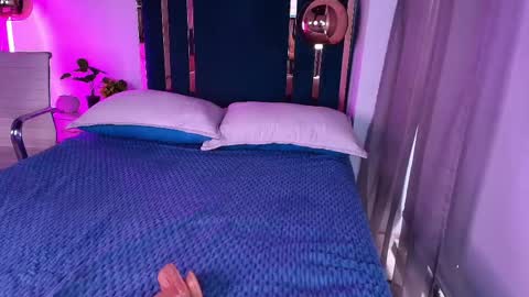 Snapshot of fenixlux_ chatting on 30, 5, 2026 FenixLux online show from 30, 5, 2026
