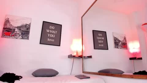 fennyx online show from 23, 10, 2025