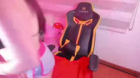 Fernanda Diaz online show from 15, 9, 2025