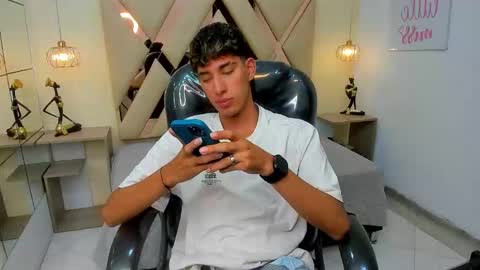 FER PHOENIX online show from 2, 2, 2026