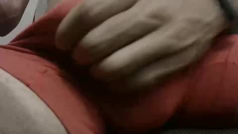 fescarf1991 online show from 16, 12, 2025