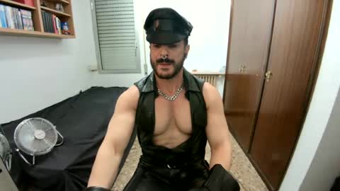 Snapshot of fetichulo76 chatting on 24, 6, 2026 fetichulo76 online show from 24, 6, 2026