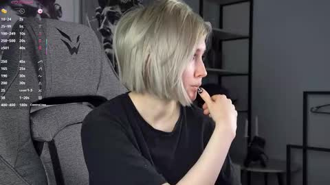 Snapshot of fetishrey chatting on 27, 2, 2026 Rey online show from 27, 2, 2026