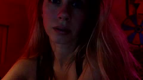 Snapshot of fidelity77 chatting on 3, 10, 2025 fidelity77 online show from 3, 10, 2025
