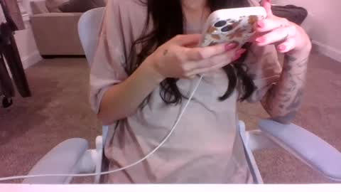 fierce_chick online show from 20, 9, 2025