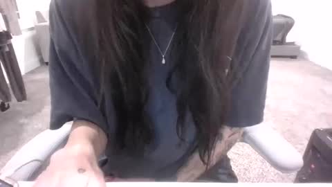 fierce_chick online show from 2, 10, 2025