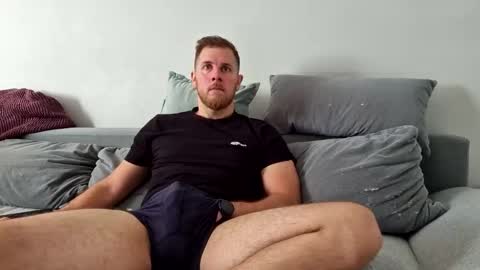 fiolkamil online show from 26, 9, 2025