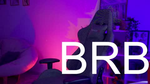 cap and Lana  online show from 15, 12, 2024